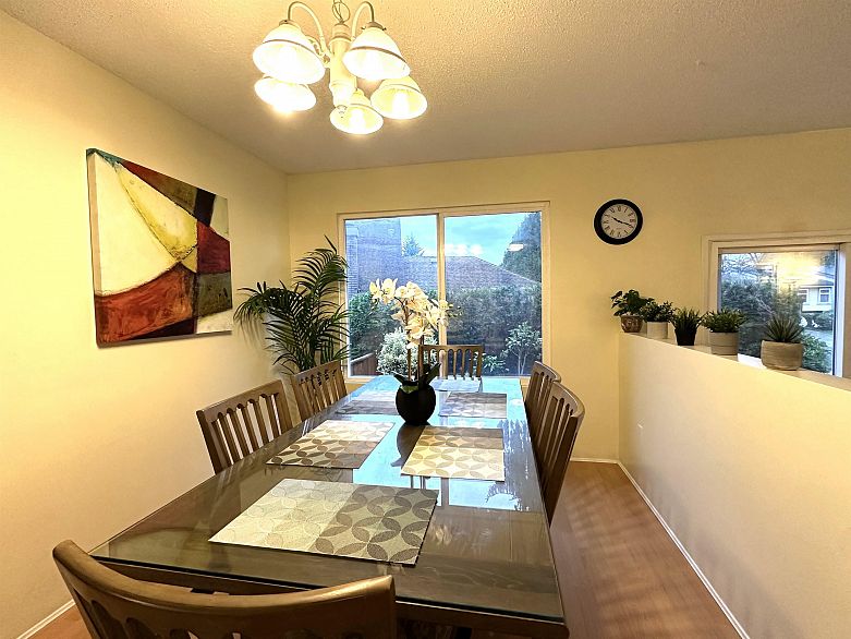 3638 Hennepin Avenue