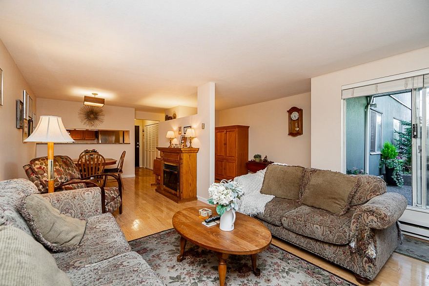 103 1540 Mariner Walk