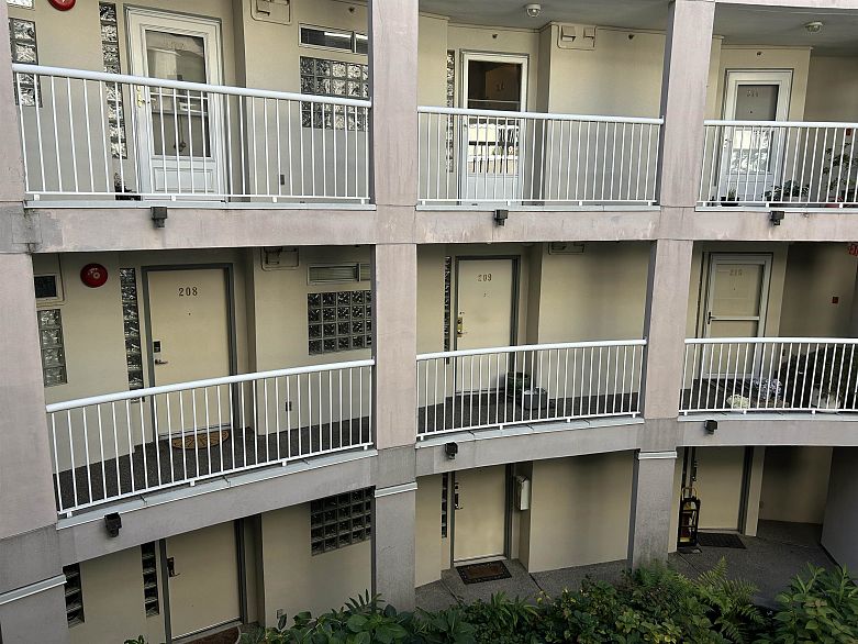 209 1705 Nelson Street