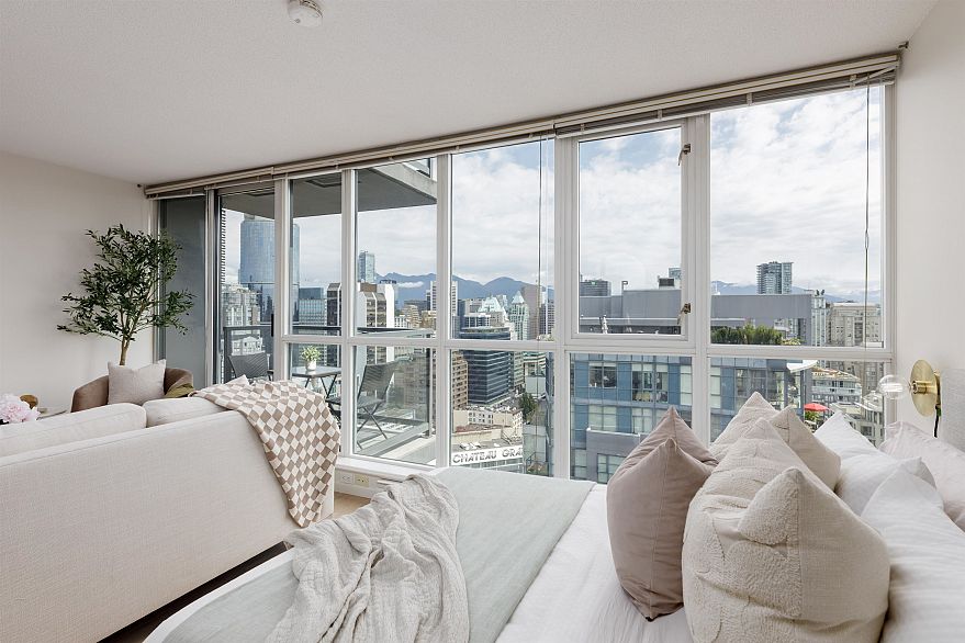 2903 1199 Seymour Street