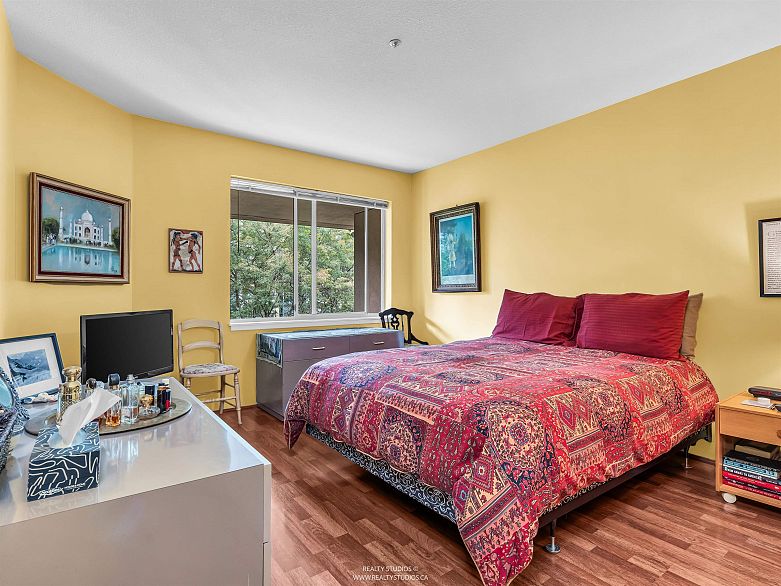 401 525 Wheelhouse Square