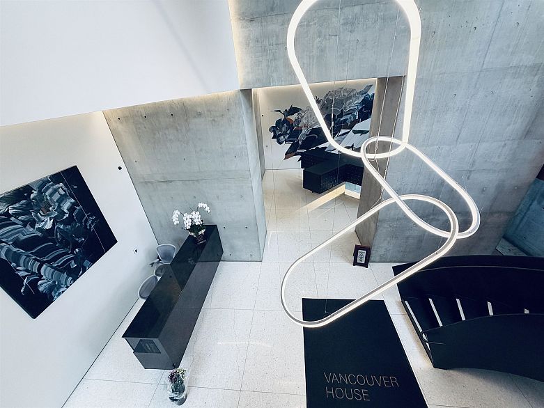 4510 1480 Howe Street