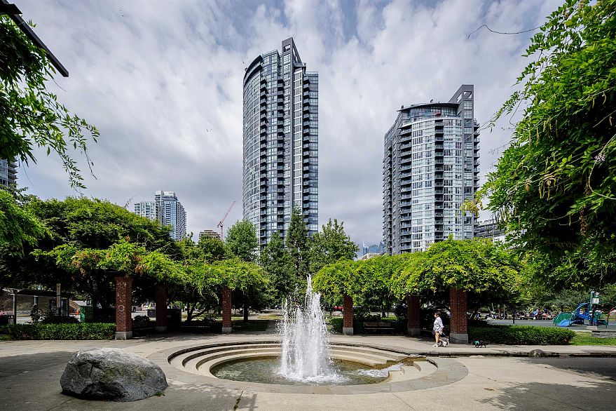 2903 1199 Seymour Street