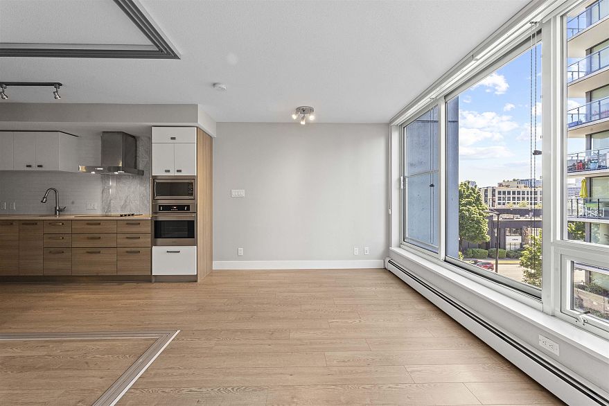 516 1783 Manitoba Street