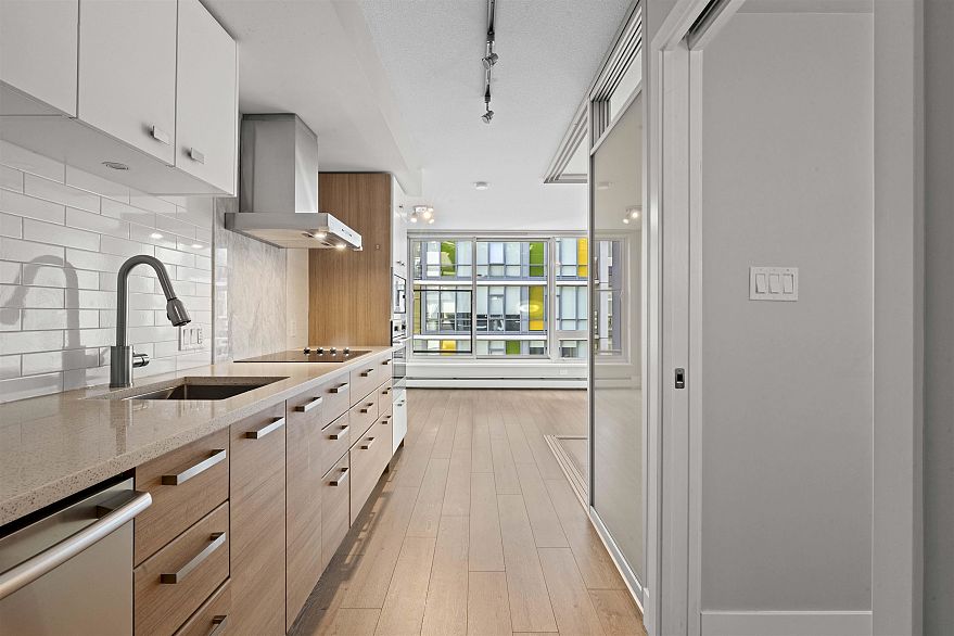 516 1783 Manitoba Street