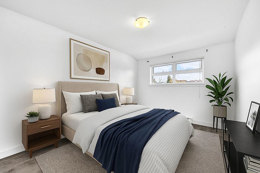 PH3 1533 E 8th Avenue