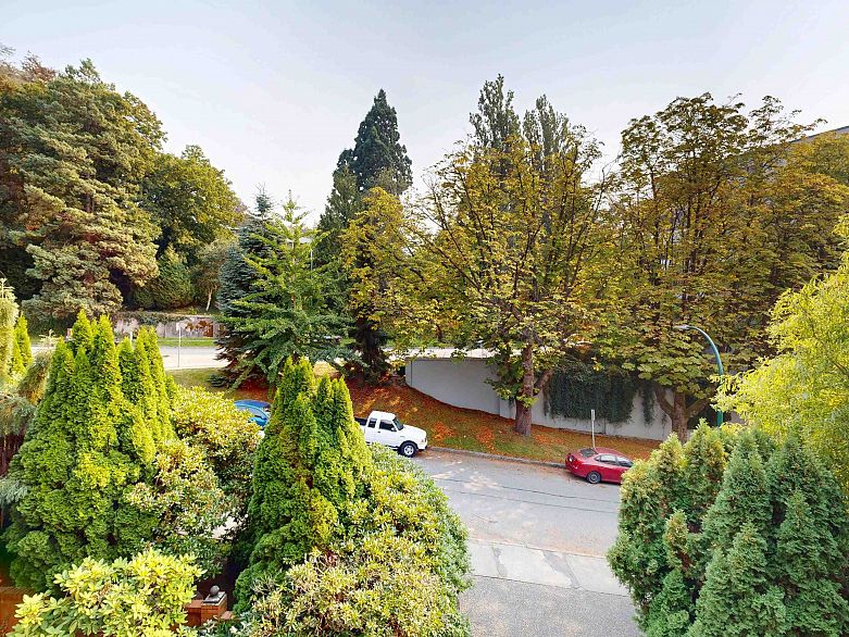 510 1405 W 15th Avenue