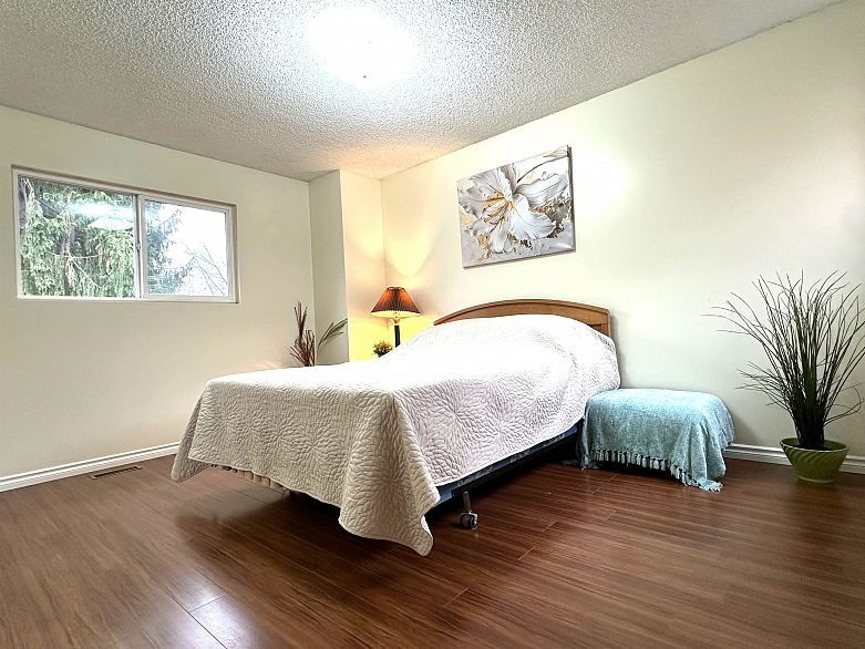 3638 Hennepin Avenue