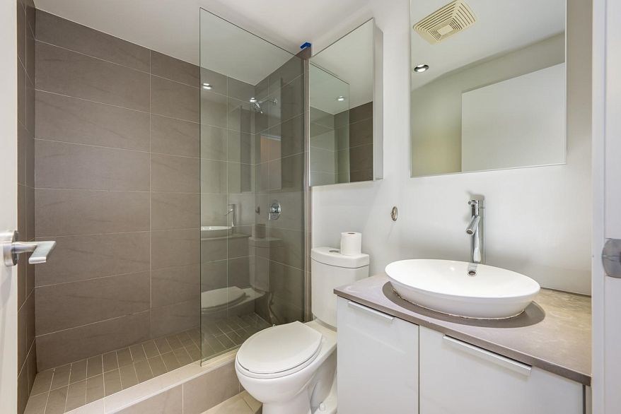 3101 128 W Cordova Street