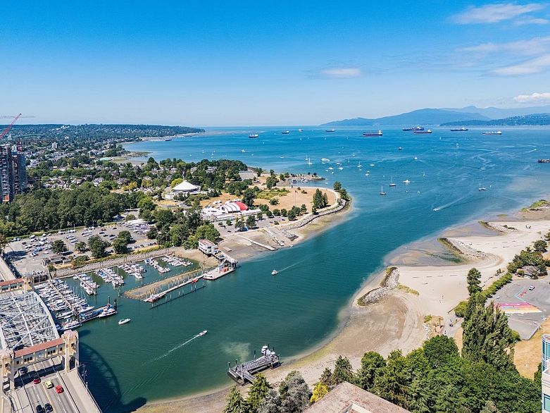 605 888 Pacific Street