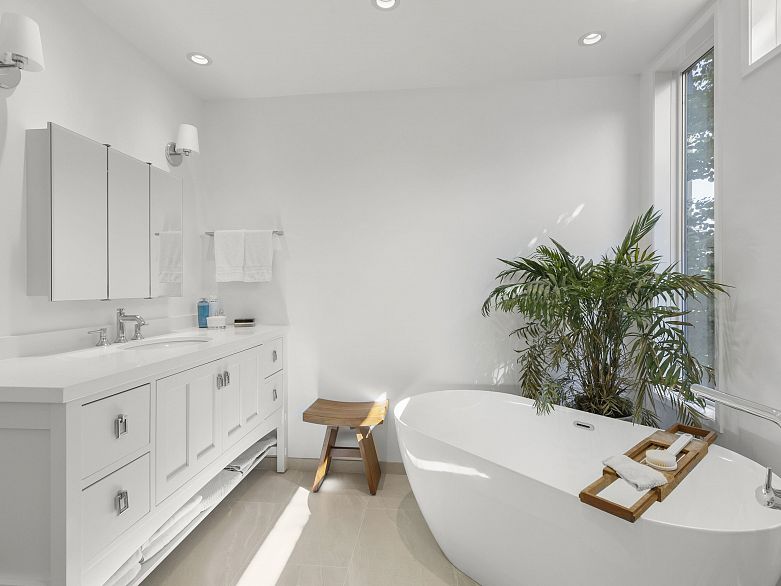 1 1980 Sasamat Street