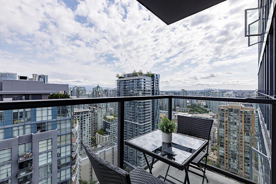 2903 1199 Seymour Street