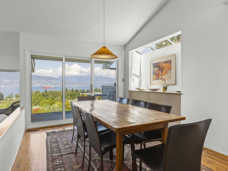 1 1980 Sasamat Street