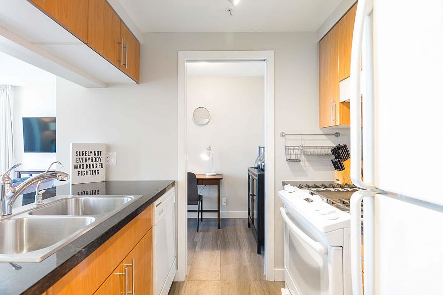 2907 193 Aquarius Mews