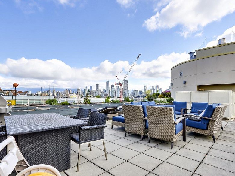 507 1635 W 3rd Avenue