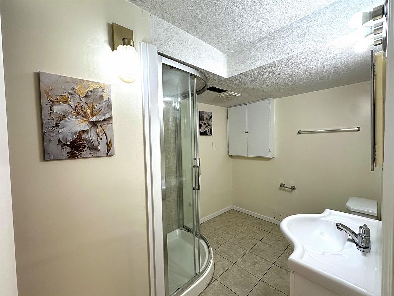 3638 Hennepin Avenue