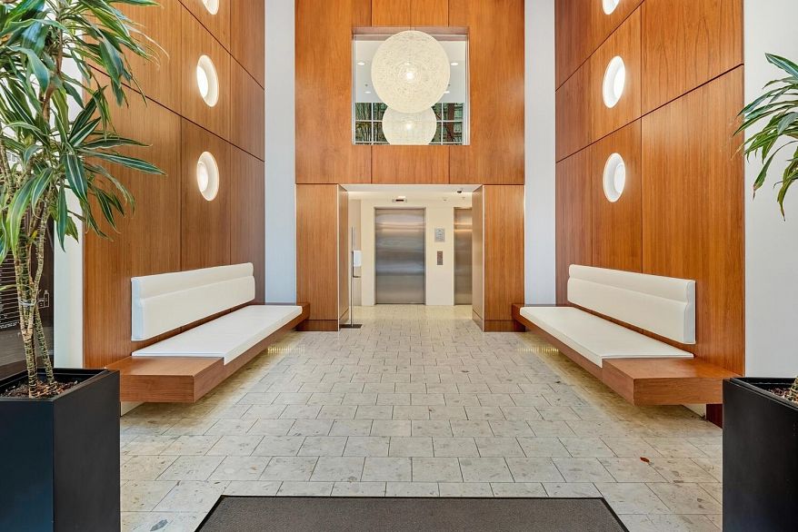 804 1225 Richards Street