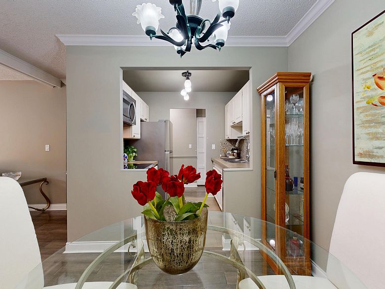 510 1405 W 15th Avenue