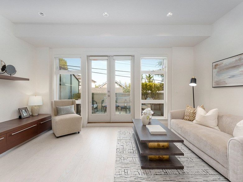 103 4463 W 10th Avenue