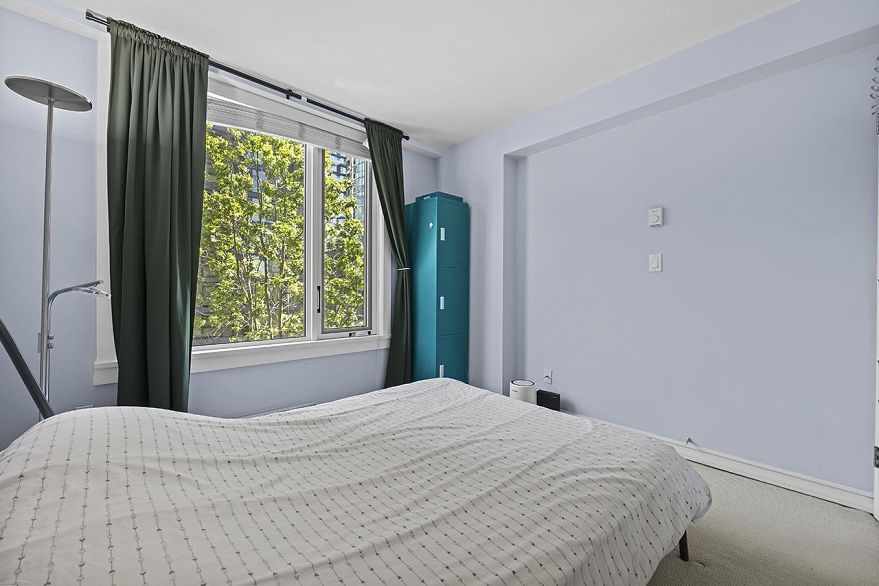 605 888 Pacific Street