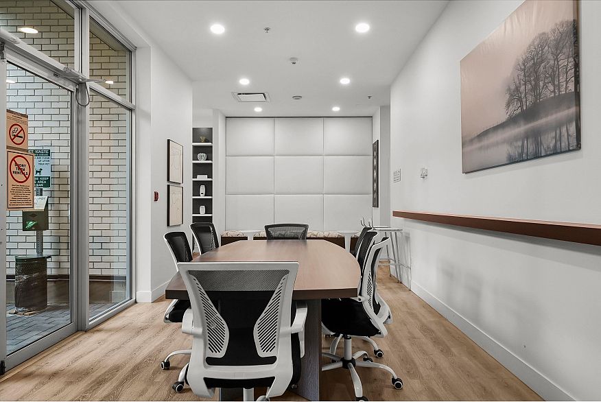 204 1252 Hornby Street