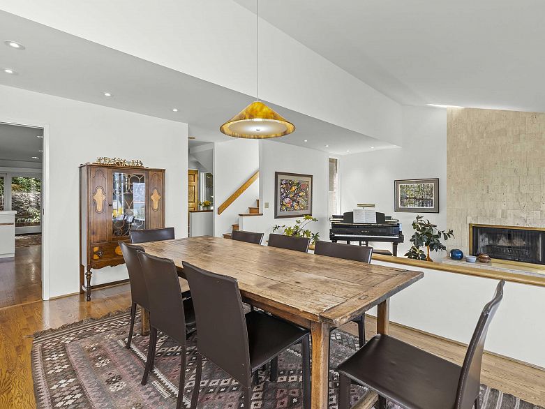 1 1980 Sasamat Street