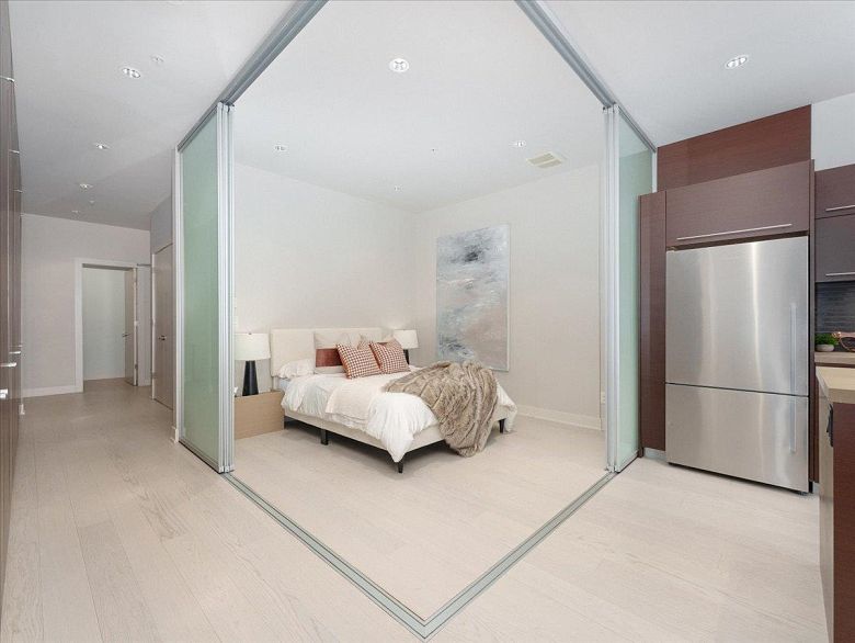 103 4463 W 10th Avenue