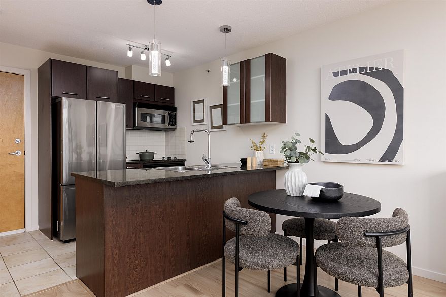 2903 1199 Seymour Street