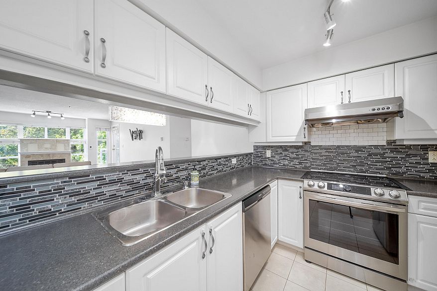 302 8728 SW Marine Drive