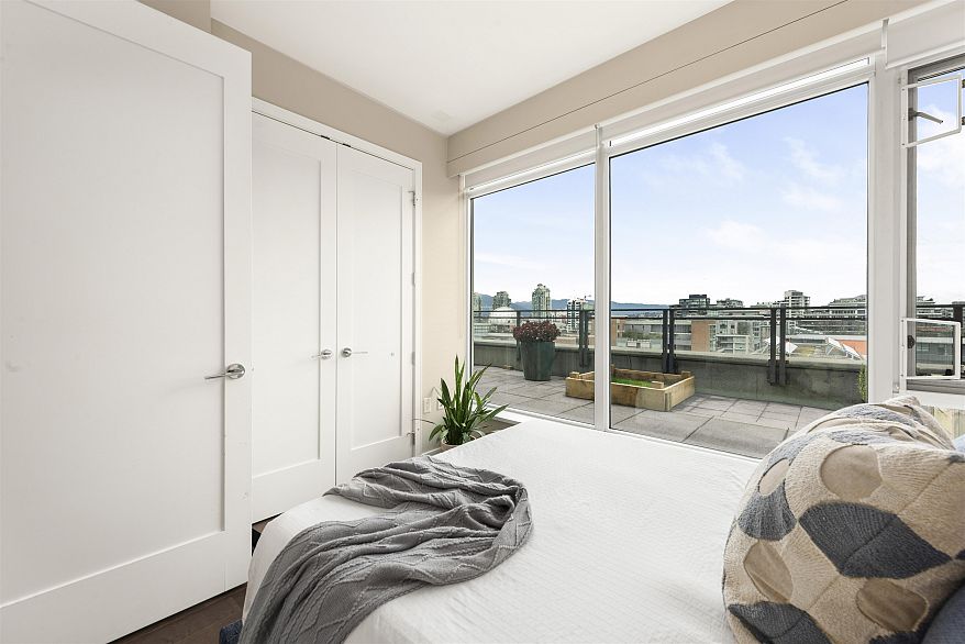 1108 181 W 1st Avenue