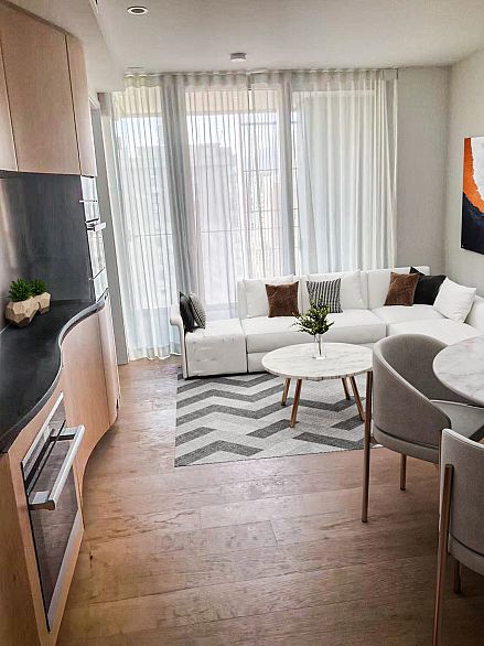 1102 1568 Alberni Street