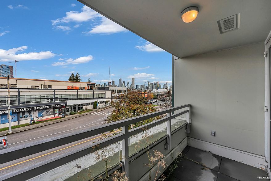 226 2008 Pine Street