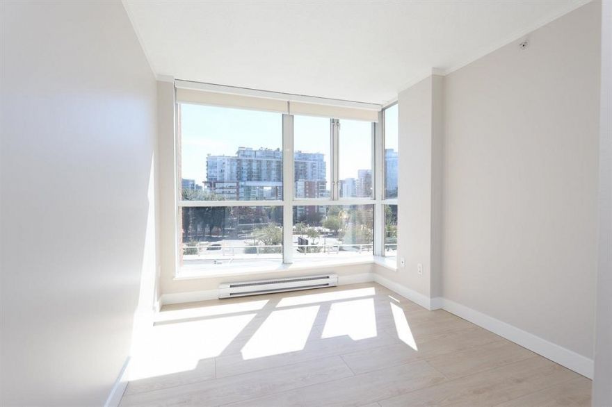 605 1255 Main Street