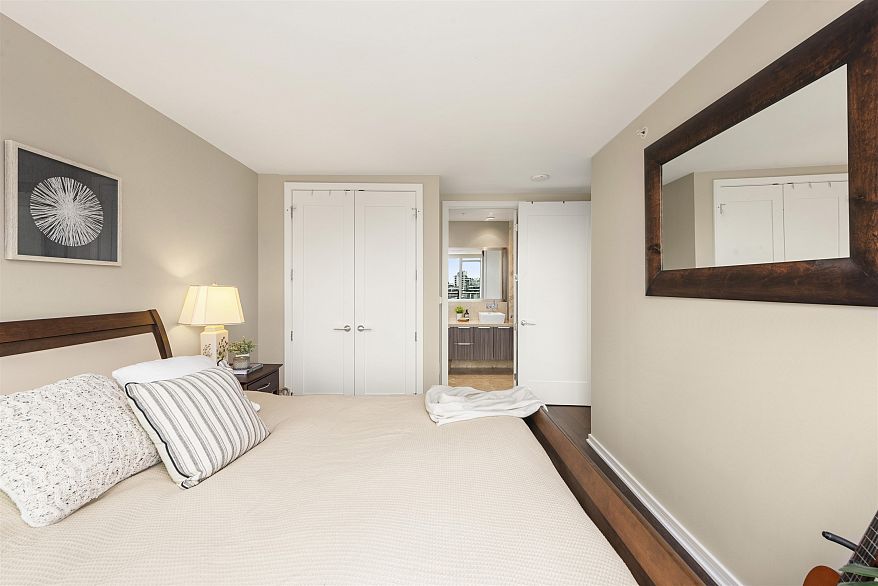 1108 181 W 1st Avenue