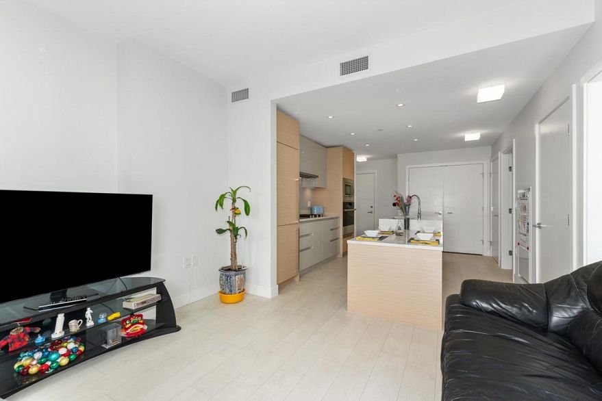 701 3538 Sawmill Crescent