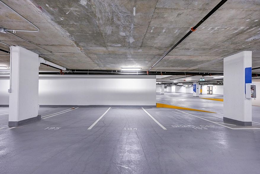 1502 8188 Fraser Street