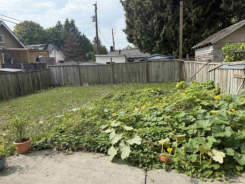 8125 St. George Street