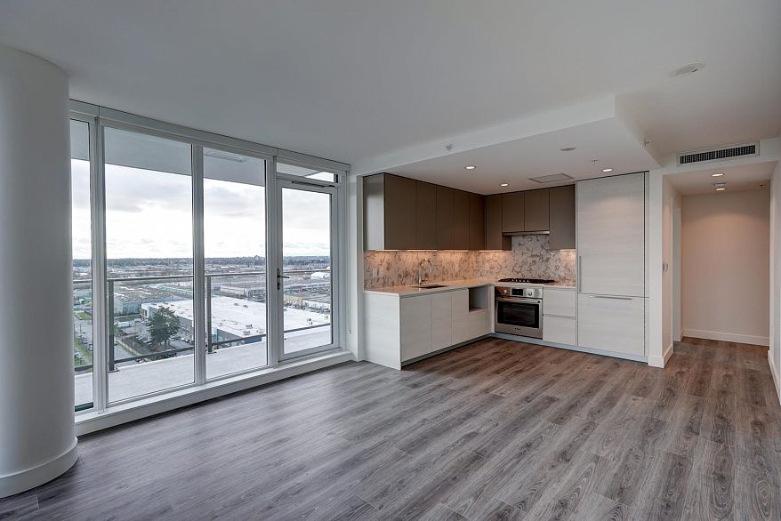 1502 8188 Fraser Street