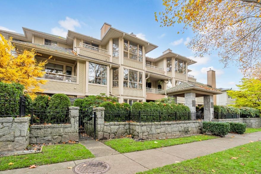 309 3755 W 8th Avenue