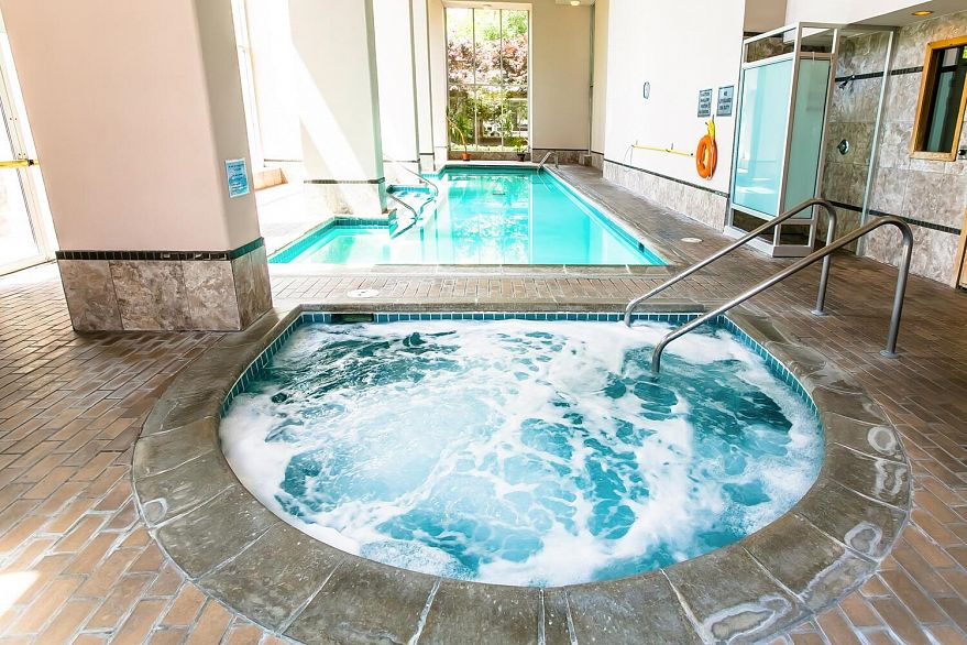 1105 2668 Ash Street