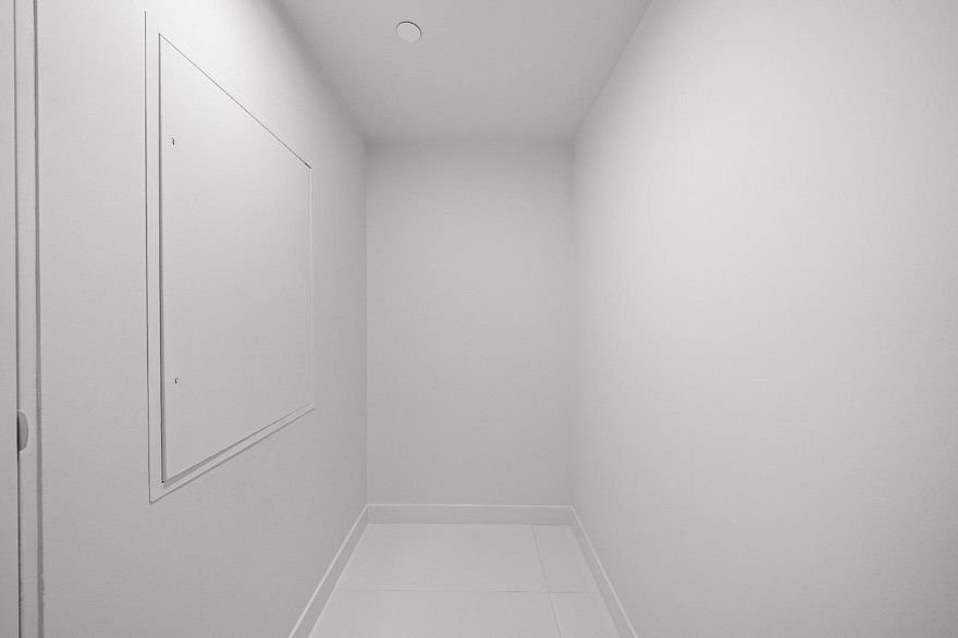 706 1033 Nelson Street