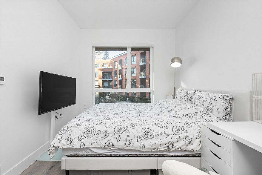 309 3588 Sawmill Crescent