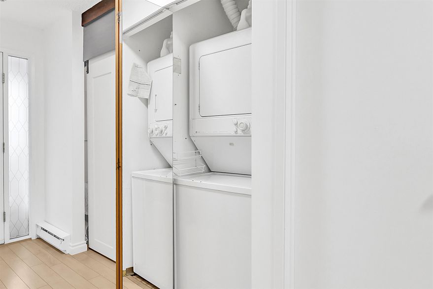 316 1890 W 6th Avenue