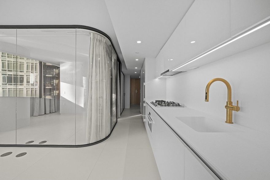 706 1033 Nelson Street