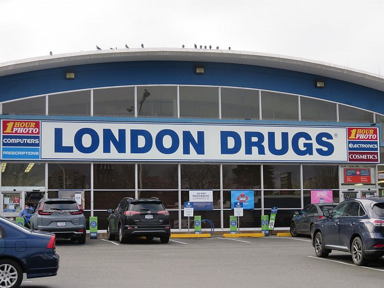 803 3438 Vanness Avenue