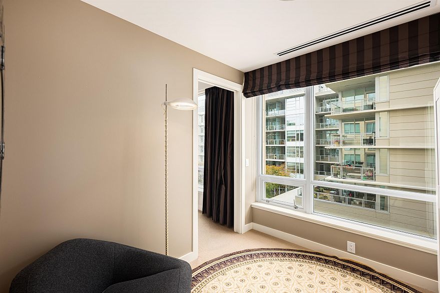 403 5838 Berton Avenue