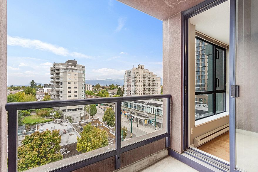 803 3438 Vanness Avenue