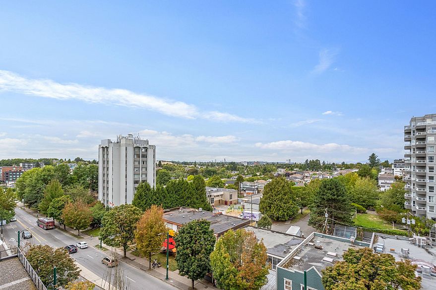 803 3438 Vanness Avenue