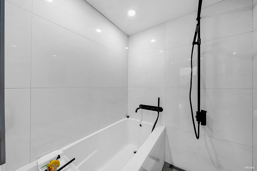 1106 Ironwork Passage