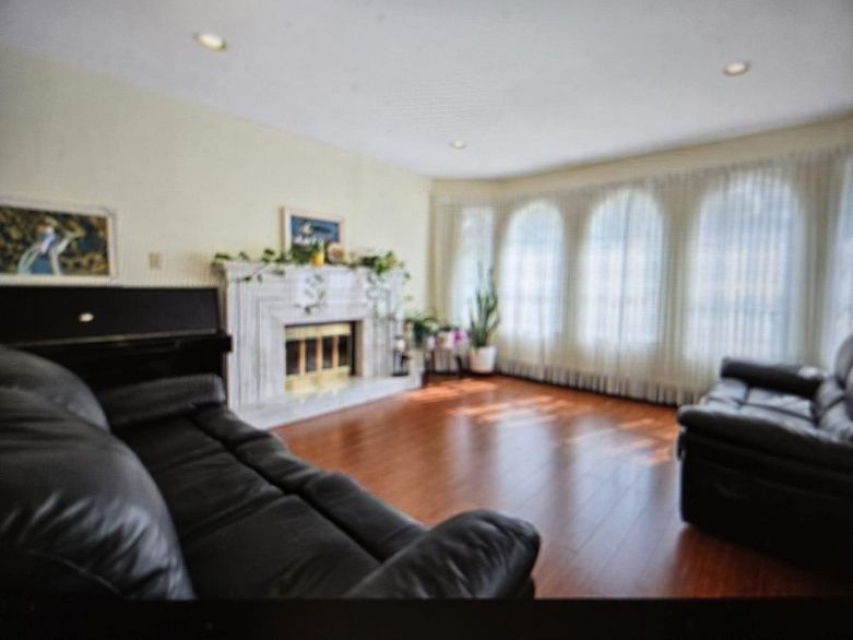 5009 ST. CATHERINES STREET, Vancouver BC V5W 3E9